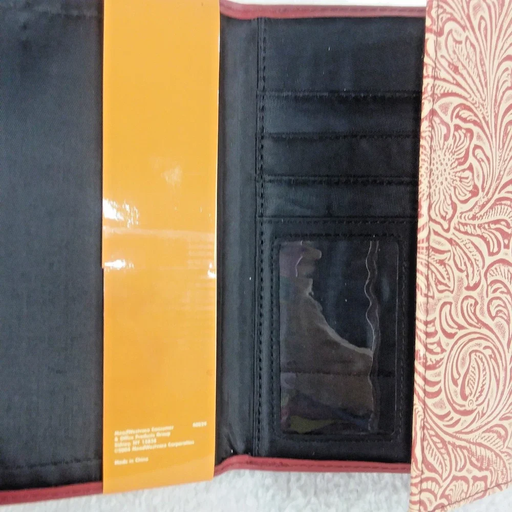 Day Runner Calendar‎ Planner Zip Around Tooled Wallet NOS Vintage